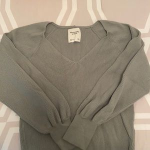 Abercombie and Fitch long sleeve sweater